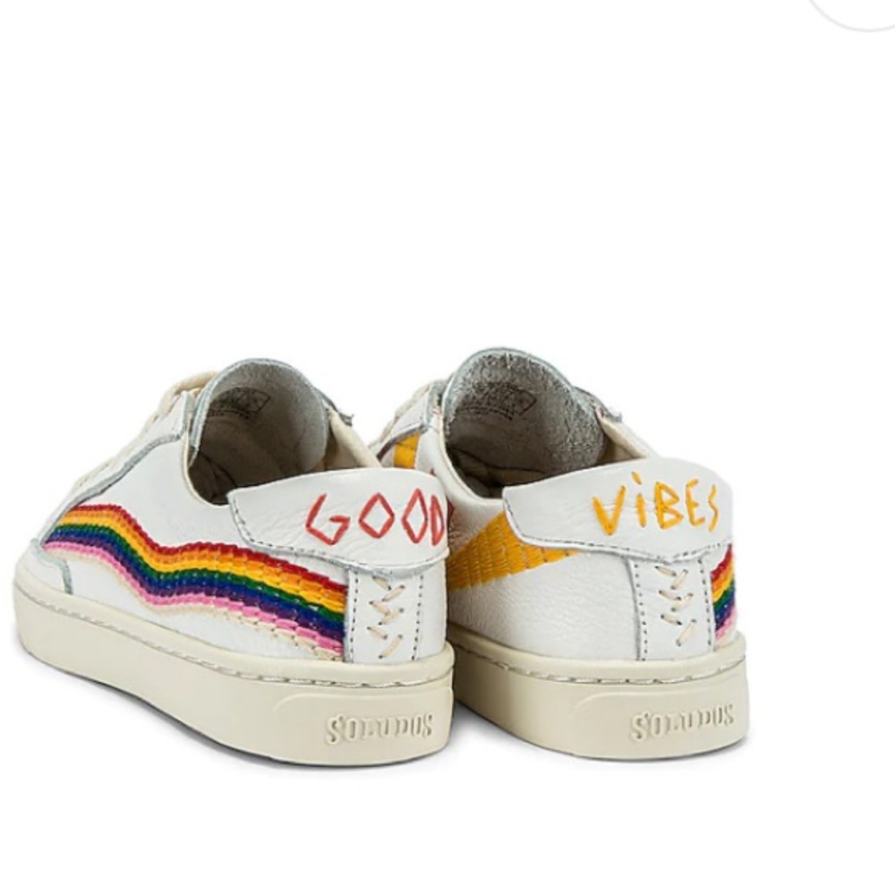 SOLUDOS- Rainbow Wave embroidered Sneakers in White -Size 8.
